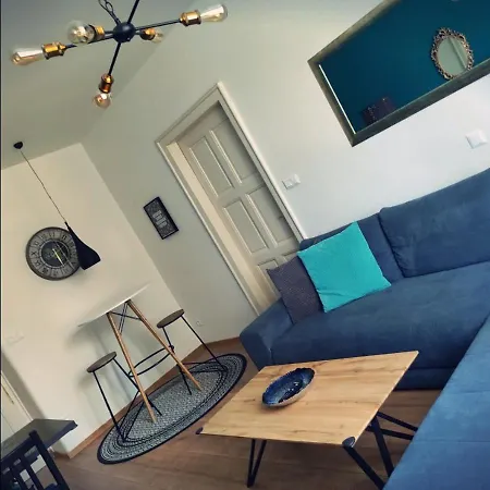 S8 Luxury Oldtown - Foodstore, Crib, Babychair, Netflix, Pc Screen, Unlimmusic Apartmán *