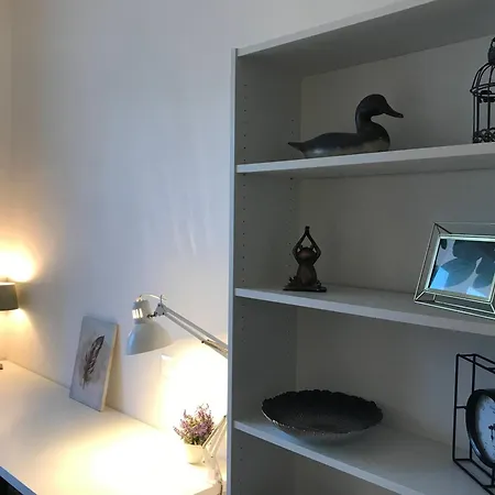 شقة S8 Luxury 2 Oldtown - Foodstore, Crib, Babychair, Netflix, Pc Screen, Unlimmusic